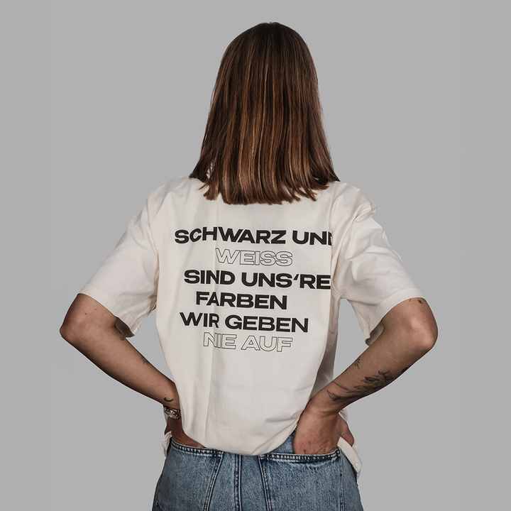 T-Shirt "Schwarz und weiß sind uns're Farben"
